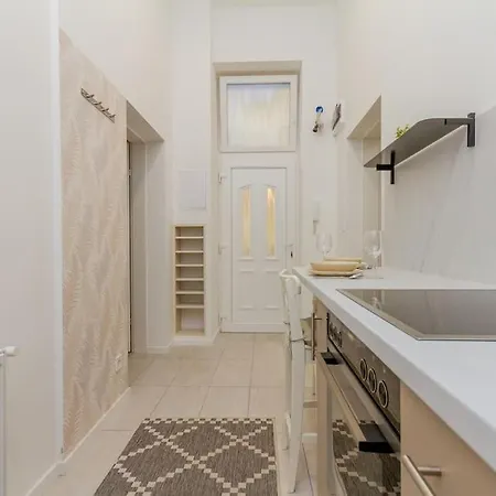 Apartmento Albero Di Acacia By Nw Appartamento Budapest